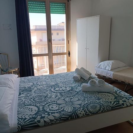 Hotel Centrale Eraclea Mare Eksteriør bilde