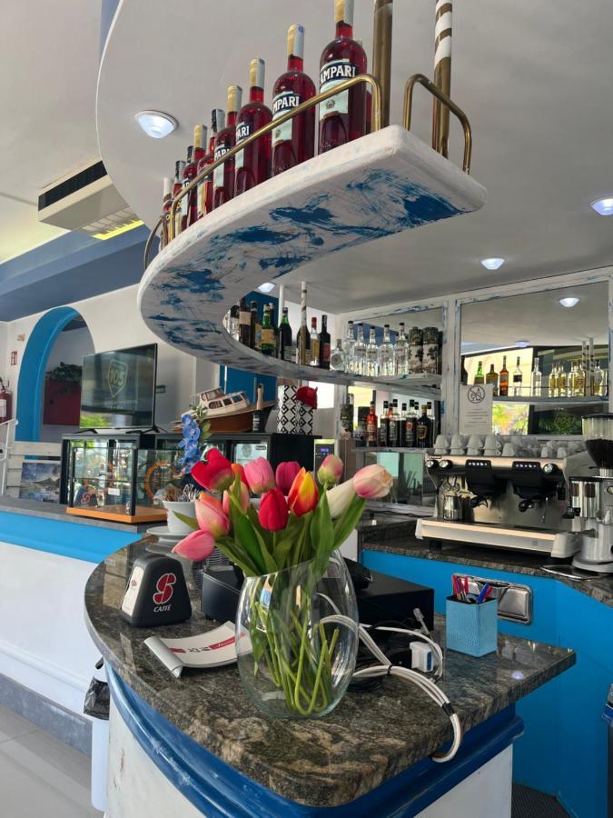 Hotel Centrale Eraclea Mare Eksteriør bilde